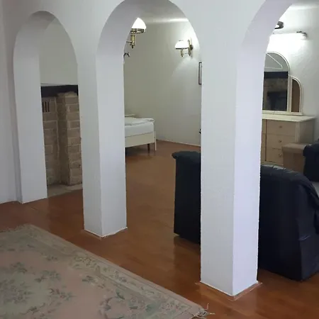 Alem Bed and breakfast 3*